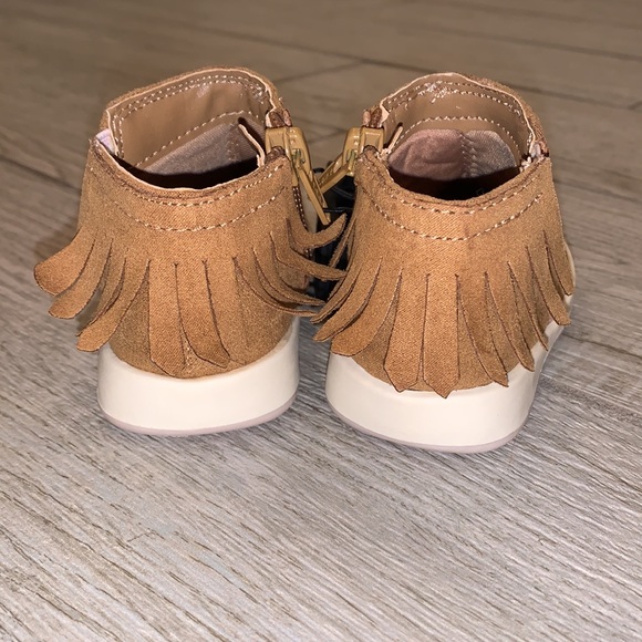 (Baby) New Wonder Nation Moccasin Boots with Side Zipper - Picture 3 of 8